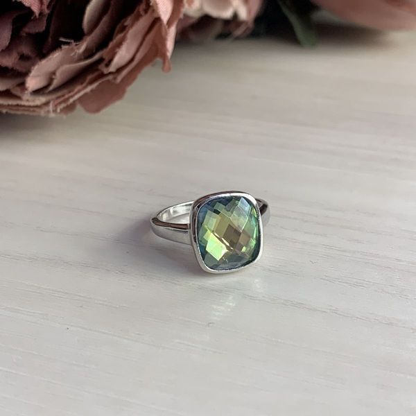 Серебряное кольцо с мистик топазом 8.181ct, вес изделия 4,25 гр (1456477) 17 размер 1456477 фото