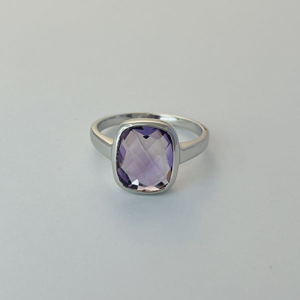 Серебряное кольцо с натуральным аметистом 4.283ct, вес изделия 3,94 гр (2107385) 17.5 размер 2107385 фото