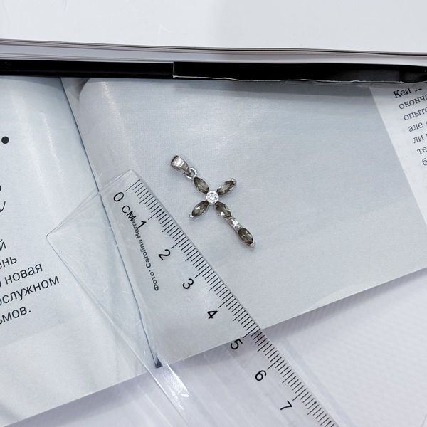 Срібний хрестик з султанітом 1.365ct (2169192) 2169192 фото