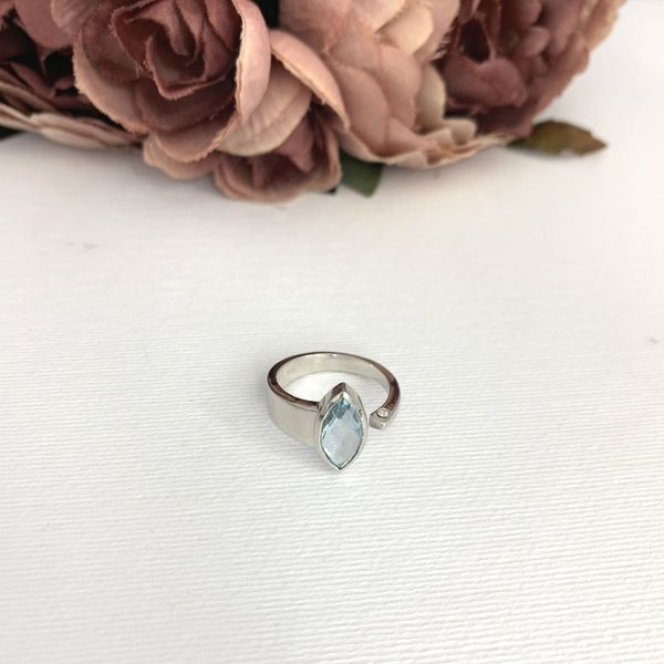 Серебряное кольцо с натуральным топазом 2.088ct, вес изделия 3,86 гр (2089476) 18.5 размер 2089476 фото
