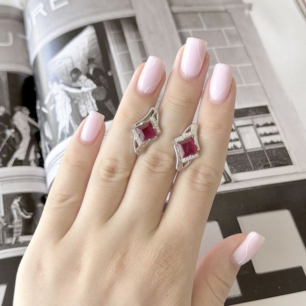 Срібні сережки з натуральним рубіном 2.633ct, фіанітами (2165439) 2165439 фото