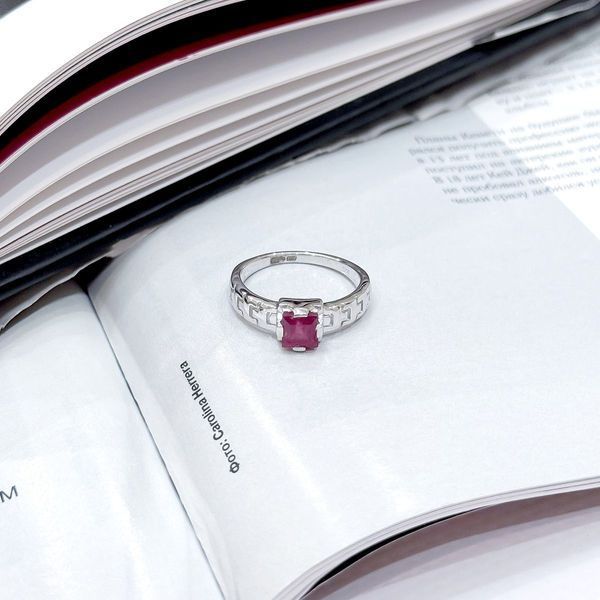 Серебряное кольцо с натуральным рубином 0.883ct, вес изделия 2,68 гр (2165590) 17 размер 2165590 фото
