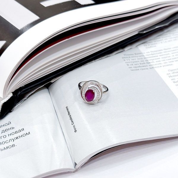 Серебряное кольцо с натуральным рубином 2.03ct, фианитами, вес изделия 4,01 гр (2165125) 17.5 размер 2165125 фото