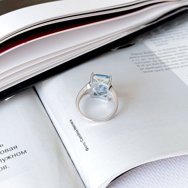 Серебряное кольцо с натуральным топазом 9.91ct, вес изделия 6,08 гр (2165972) 18 размер 2165972 фото