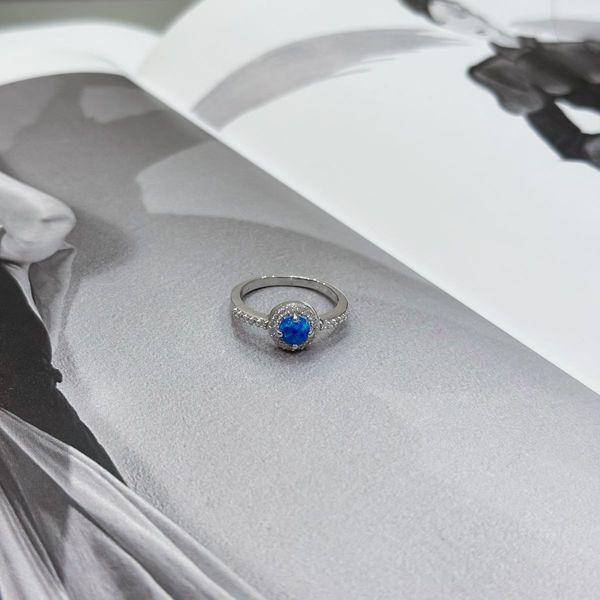Серебряное кольцо с опалом 0.573ct, вес изделия 1,6 гр (1919859) 17 размер 1919859 фото