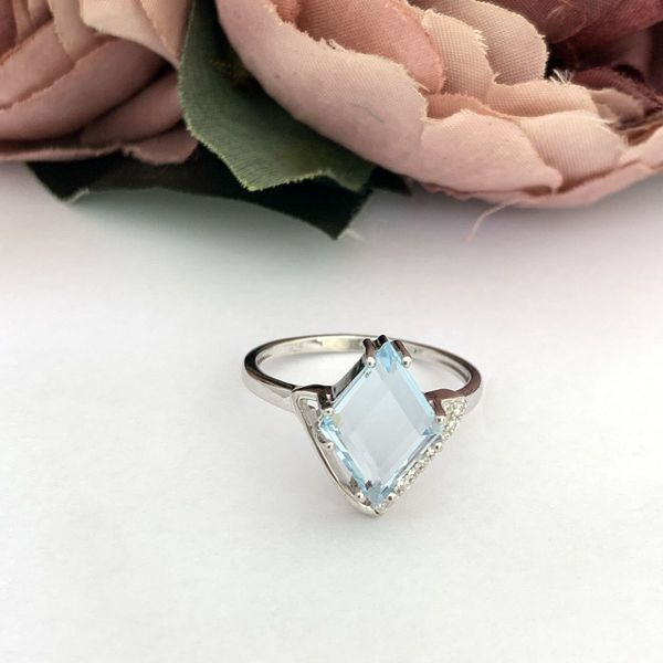 Срібна каблучка з натуральним топазом 3.543ct, вага виробу 3,32 гр (2097228) 18.5 розмір 2097228 фото