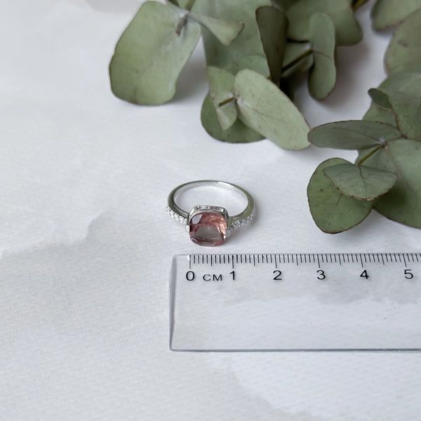 Срібна каблучка з Султаніт султанітом 3.04ct, вага виробу 2,54 гр (2020080) 17.5 розмір 2020080 фото