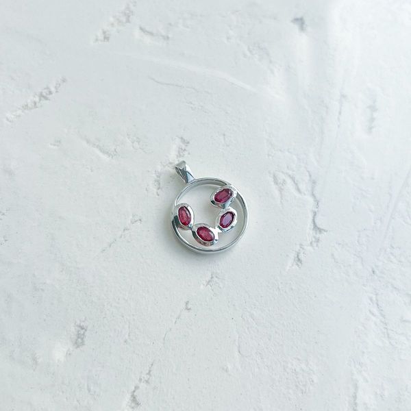 Срібна підвіска з рубіном 1.2ct (2140344) 2140344 фото