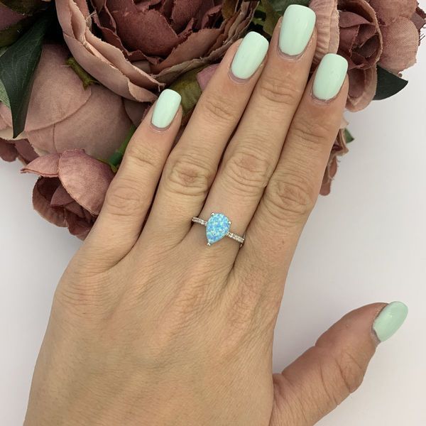 Срібна каблучка з опалом 0.755ct, вага виробу 2,35 гр (2097792) 18 розмір 2097792 фото