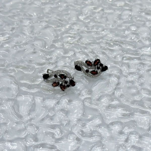 Срібні сережки з натуральним гранатом 4.472ct (2171546) 2171546 фото