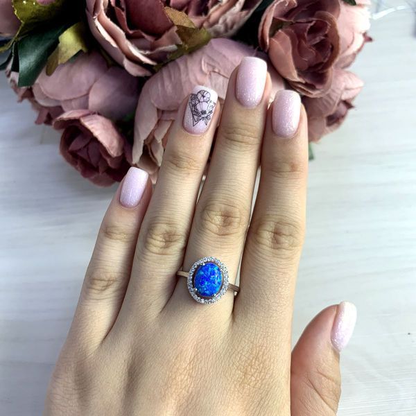 Серебряное кольцо с опалом 1.175ct, вес изделия 2,56 гр (2045113) 17.5 размер 2045113 фото
