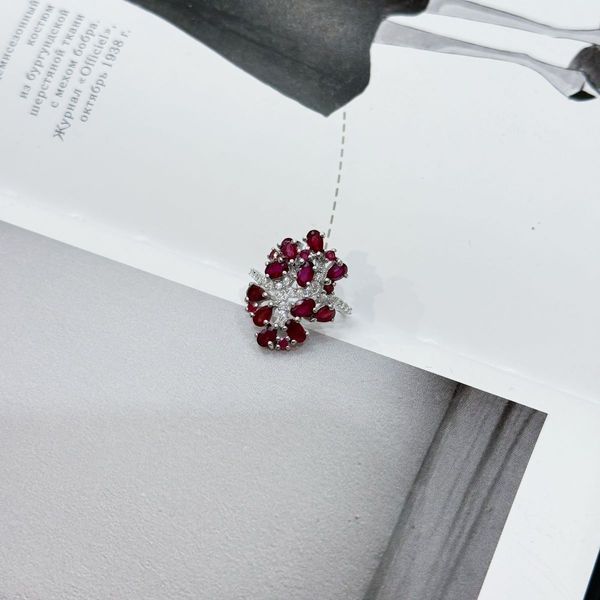 Срібна каблучка з натуральним рубіном 4.609ct, вага виробу 4,67 гр (2159544) 18 розмір 2159544 фото