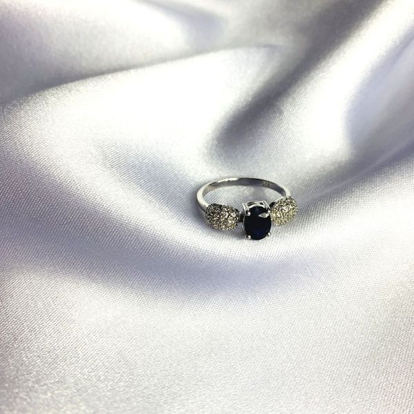 Срібна каблучка з натуральним сапфіром 1.615ct, вага виробу 2,7 гр (2063148) 17 розмір 2063148 фото
